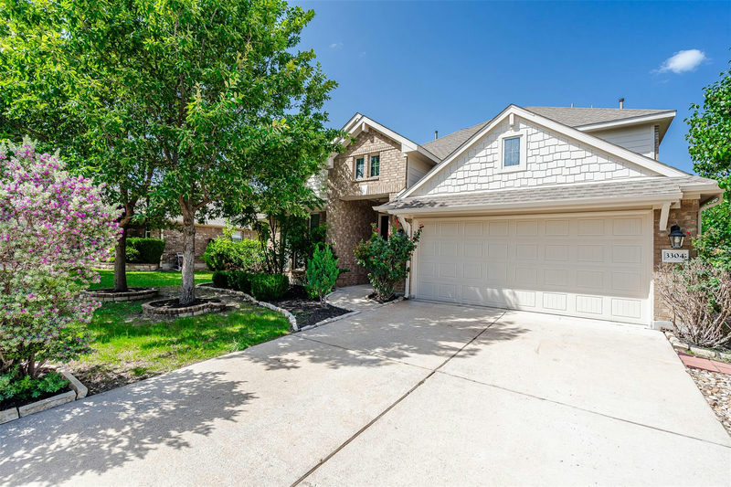 3304 Mendips Ln — exterior