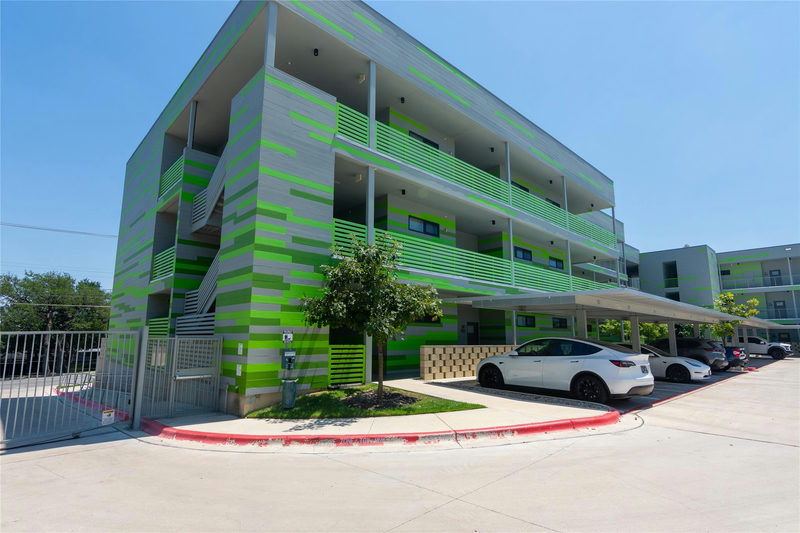 4004 Banister Ln #208 — exterior