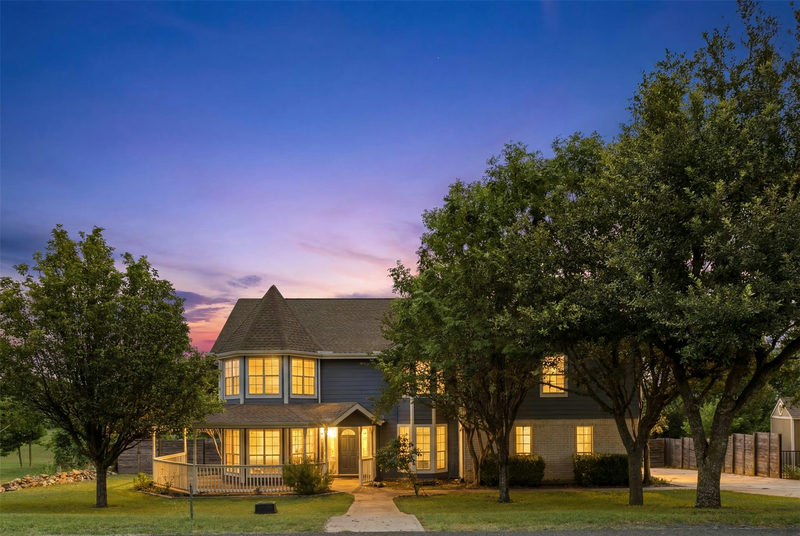 115 Clarks Grove Ln — exterior