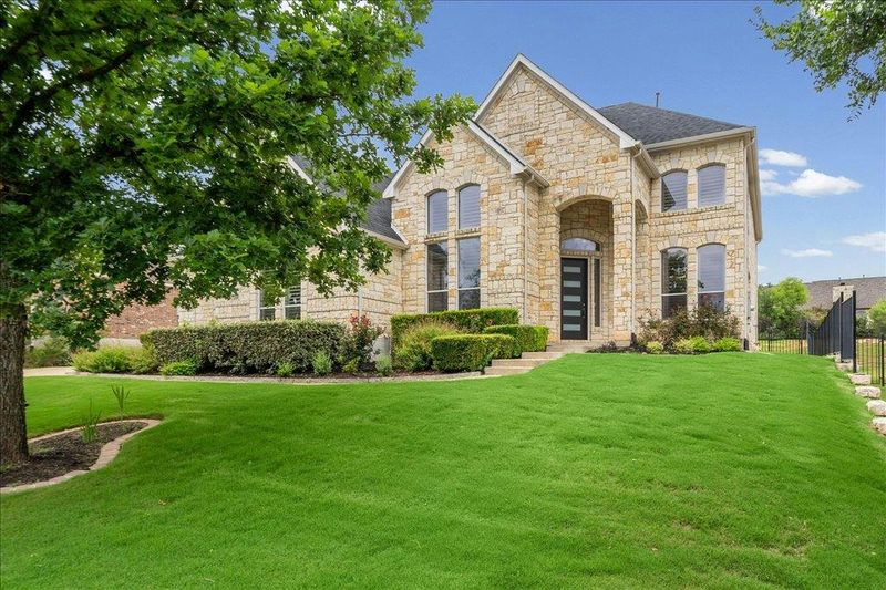 219 Varco Dr — exterior