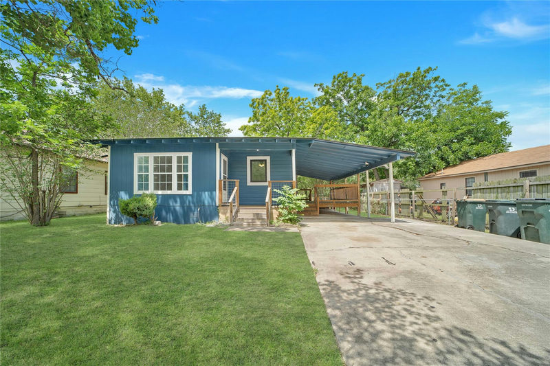 206 Sherwood St — exterior