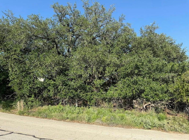 4209 Rockwood Dr — exterior