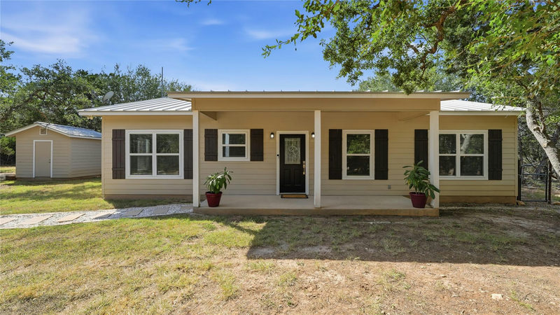 231 N Rainbow Ranch Rd — exterior