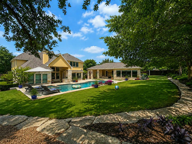 1005 Lakewood Hills Ter — exterior