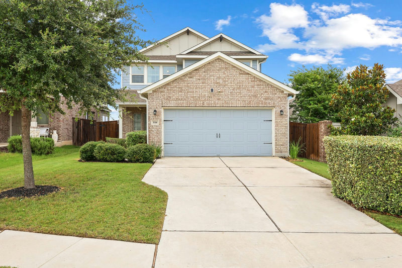 558 Nautical Loop — exterior