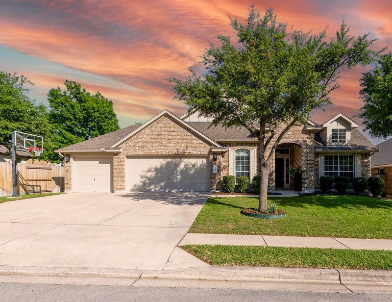 2941 Magellan Way — exterior