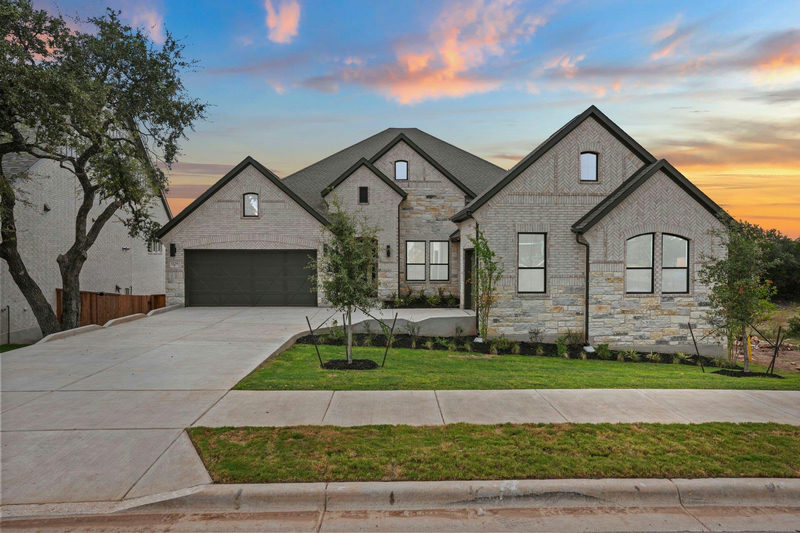 1129 Twisted Tarpley Ln — exterior