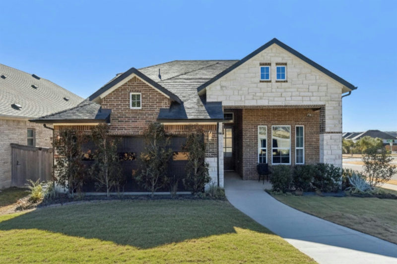 129 Whistling Willow Dr — exterior