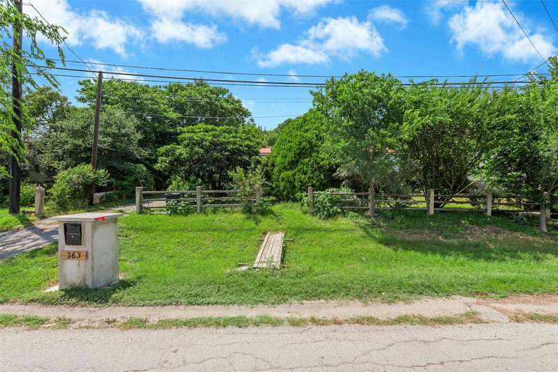 263 Railyard Dr — exterior