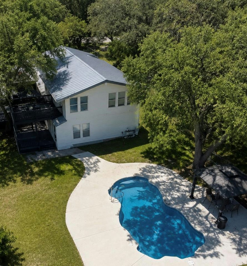 1303 Canyon Edge — exterior