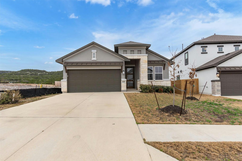 8502 Red Bottle Brush Rd — exterior