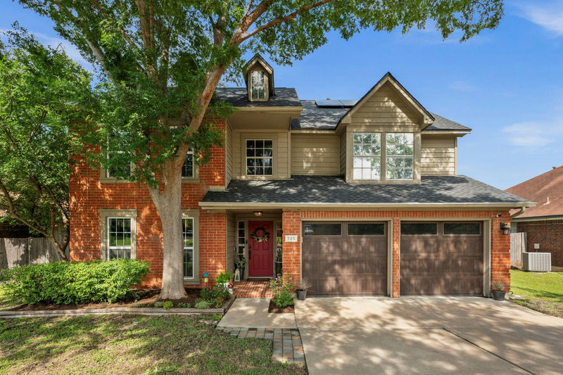 705 Canyon Bend Rd — exterior