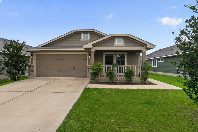 18308 Cuyahoga Dr — exterior