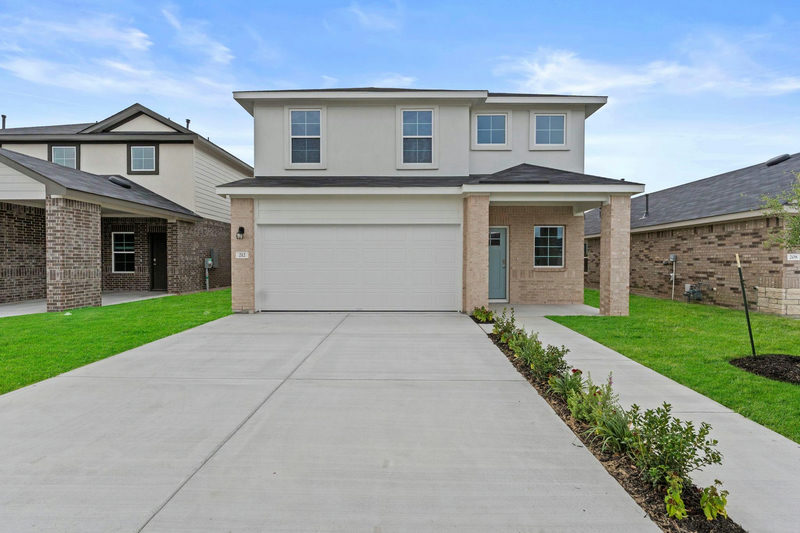 212 Raymondville Path — exterior