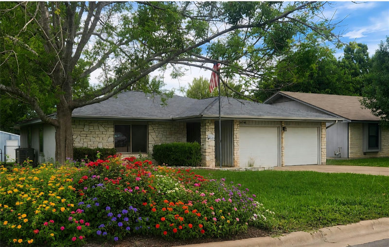 1106 Nottingham Hill Rd — exterior