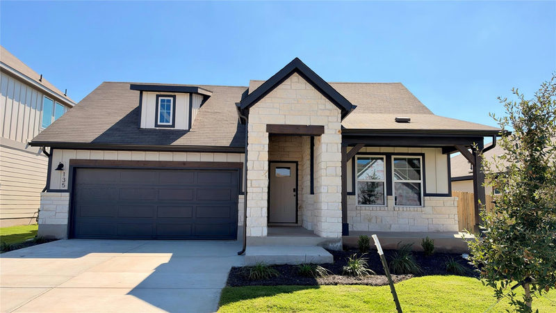 135 Coopers Hawk Crst — exterior