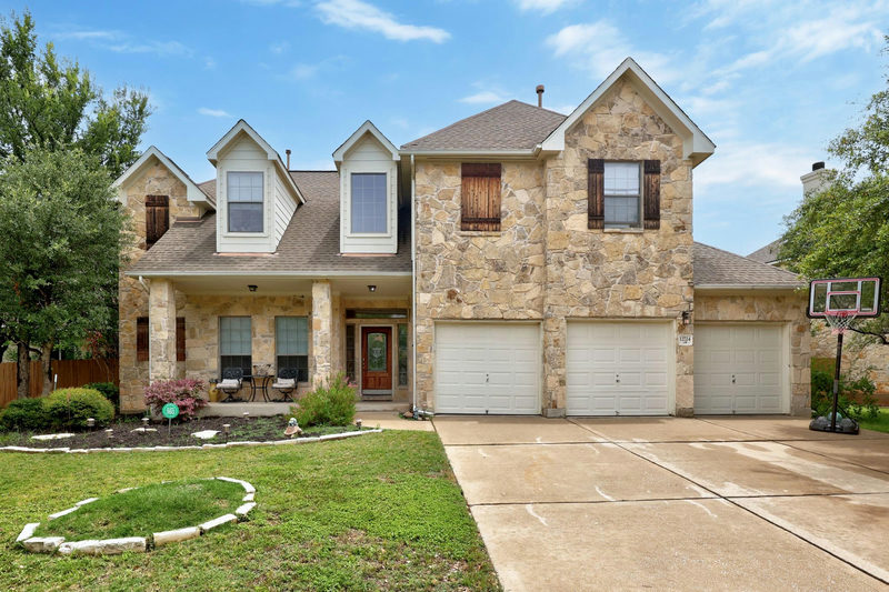 12724 Rush Creek Ln — exterior