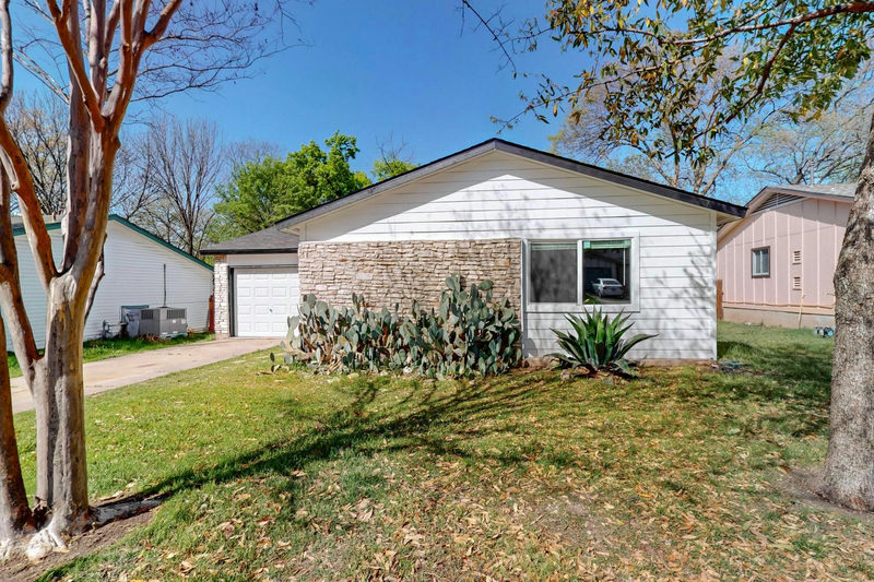 408 Blueberry Hl — exterior