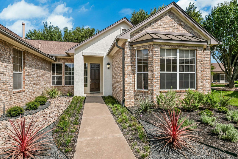 105 Stetson Cir — exterior