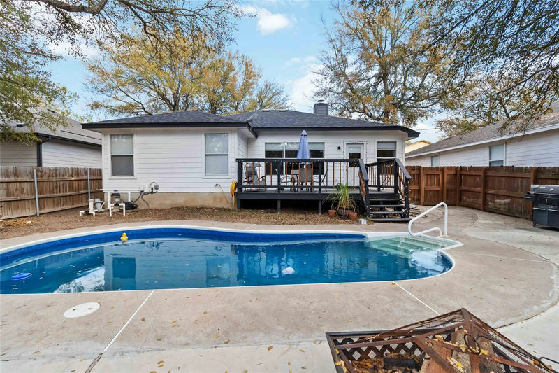106 Shadow Wood Trl — exterior
