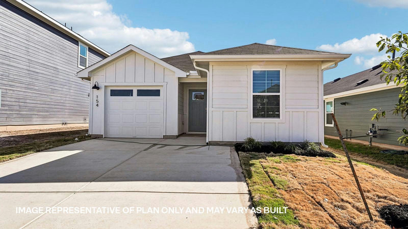 186 ORANGE FLAME Blvd — exterior