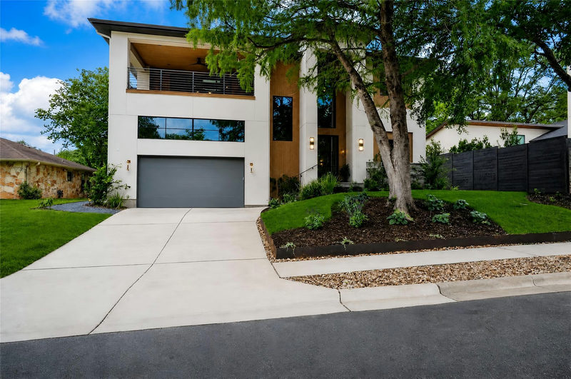 1304 Dusky Thrush Trl — exterior