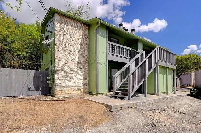 801 Bracewood Cir — exterior