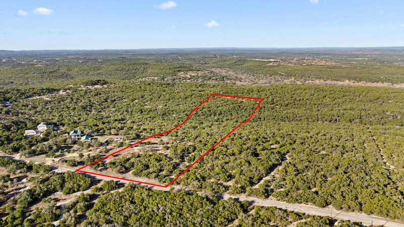 1220 Overland Stage Rd — exterior