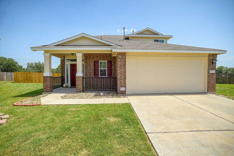 410 S Hunting Lodge Ln — exterior