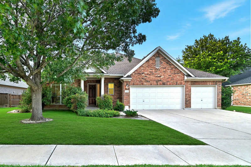 2707 Brindisi Way — exterior