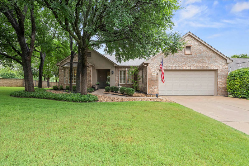 101 Yaupon Ln — exterior