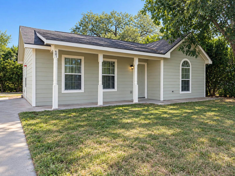 601 Cottonwood St — exterior