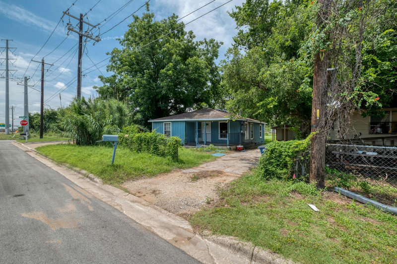 6409 Del Monte Rd — exterior
