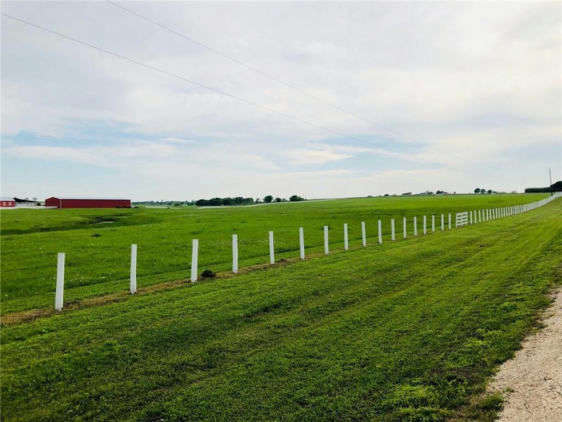 5300 County Road 424 — exterior