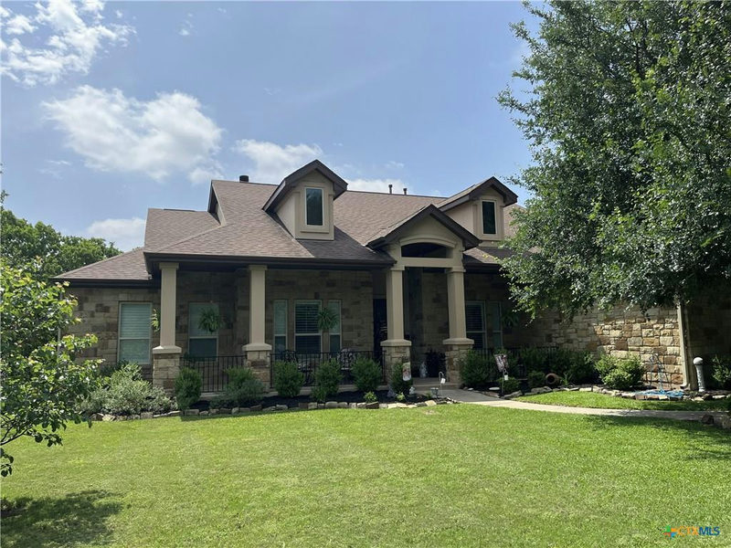 1105 Bella Risa Dr — exterior