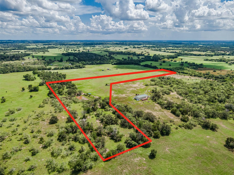 3109 Tenney Creek Rd — exterior