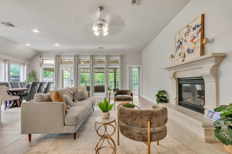 6117 LAKE TERAVISTA Way — exterior