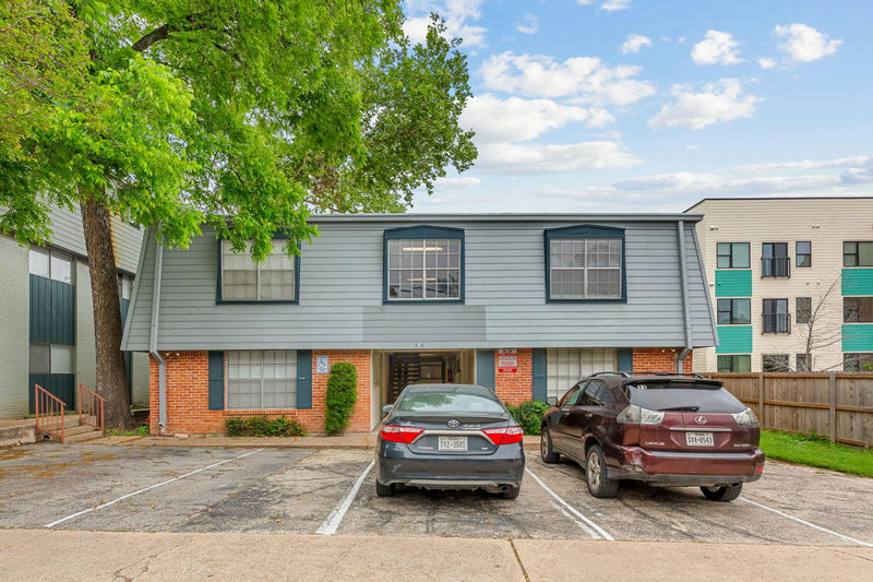 406 E 30 St ##106 — exterior