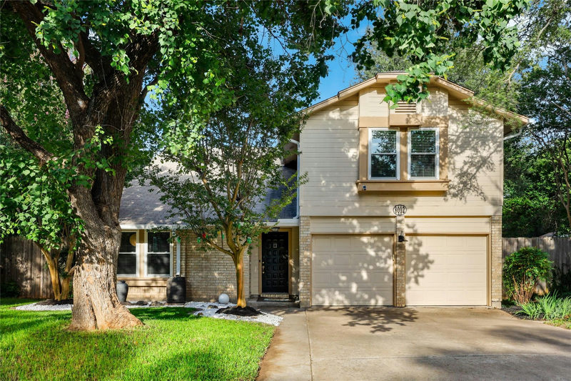 8012 Petaca Cv — exterior