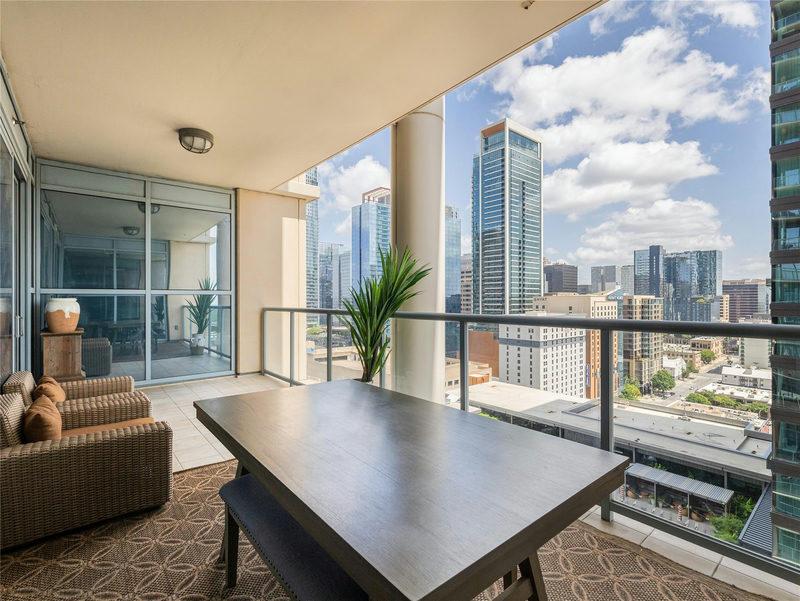 98 San Jacinto Blvd #1703 — exterior