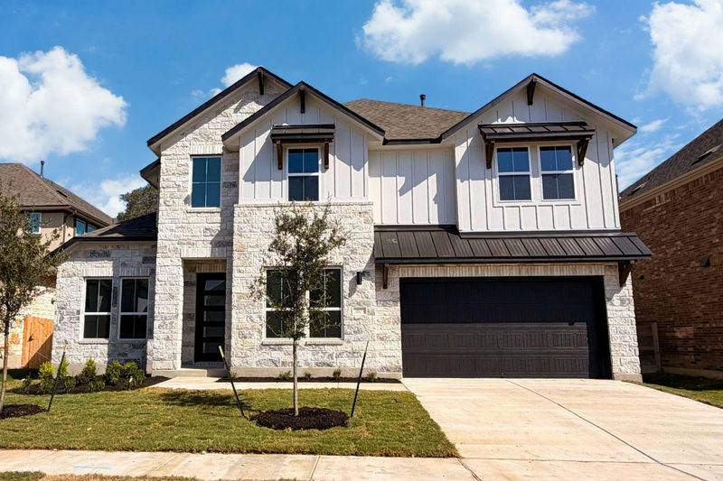 3105 Delaware St — exterior