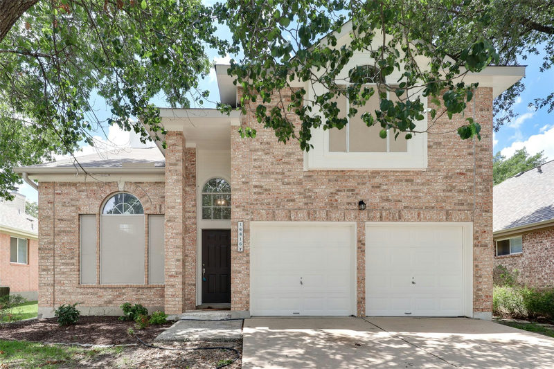 16816 Dorman Dr — exterior