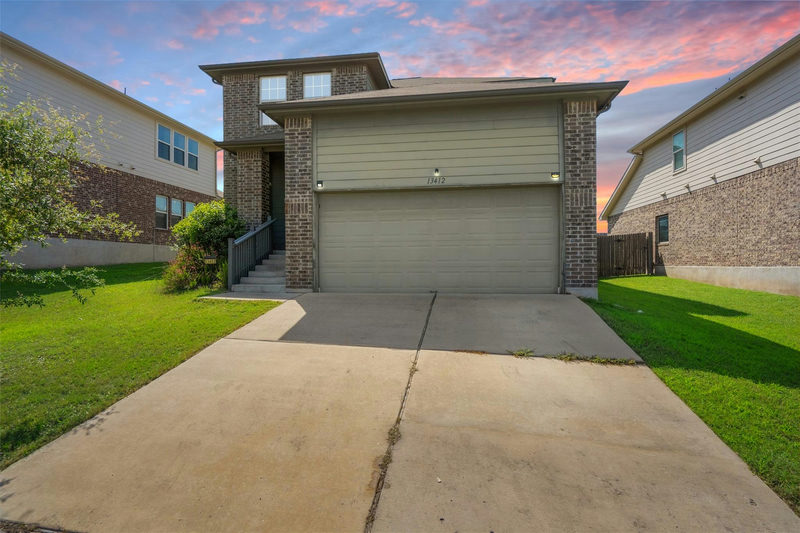 13412 Henneman Dr — exterior