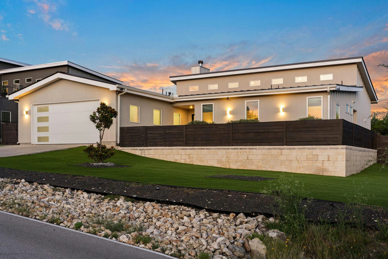3501 Constitution Dr — exterior