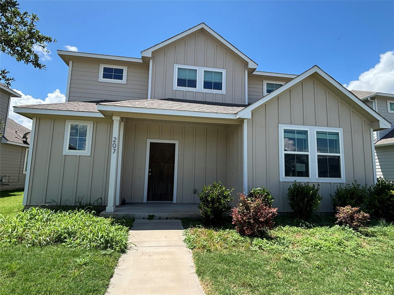 207 Whisper Rill Dr — exterior