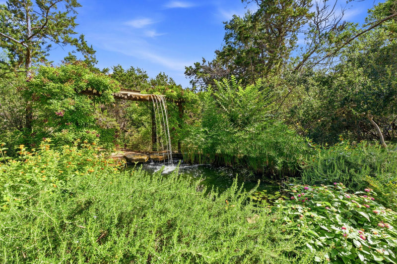 1770 N Elder Hill Rd — exterior