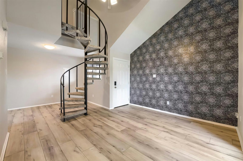 1840 Burton Dr #144 — exterior
