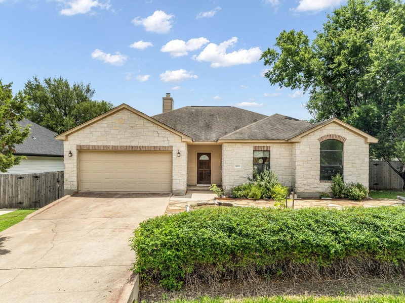 14900 Longbranch Dr — exterior