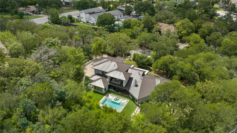 5103 ROLLINGWOOD Dr — exterior