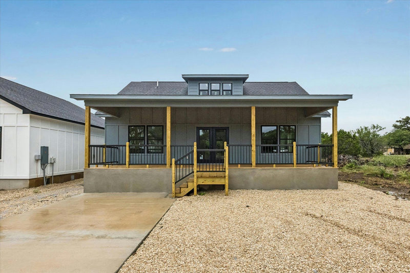 3 Rocky Run — exterior